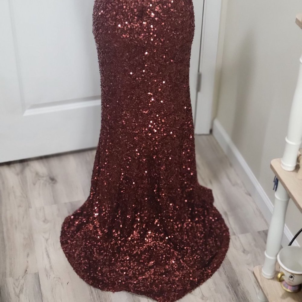B. Darlin Sequin copper embellished split him mermaid style ball gown size 3/4 - Picture 13 of 16